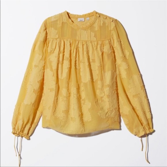 ✨HOST PICK✨ Aritzia Wilfred Lourdes Blouse - Yellow - Picture 2 of 5